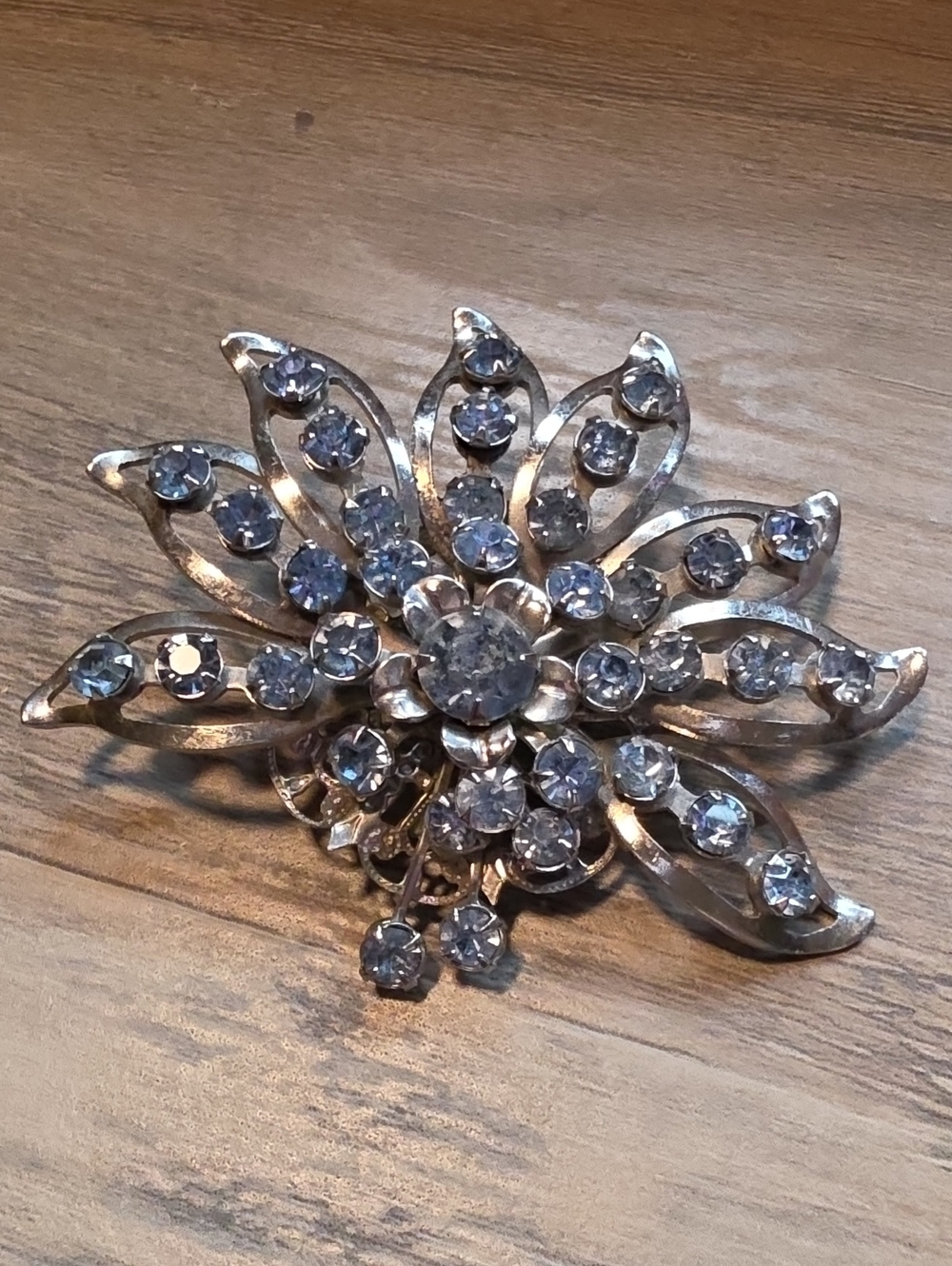 Crystal Flower Brooch - Blue Purple Crystal Silver-Tone